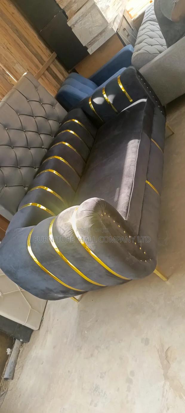 Quality 3in1 Sofa Available As Seen💕💘💯.