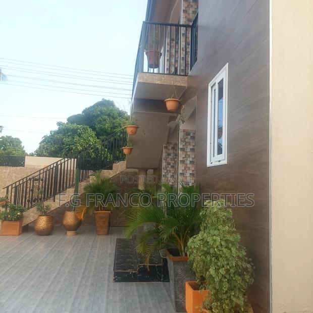 Furnished 1bdrm Apartment in Kg Franco Properties, Spintex for rent · Photo 3