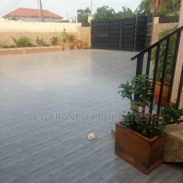 Furnished 1bdrm Apartment in Kg Franco Properties, Spintex for rent · Photo 4