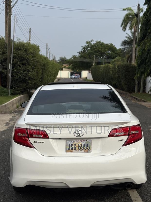 Toyota Camry 2014 White