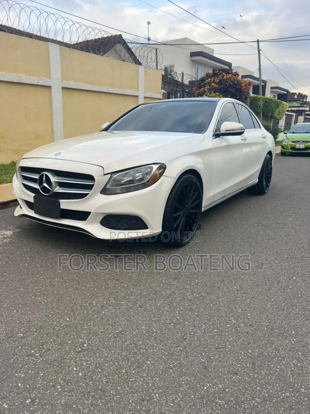 Mercedes-Benz C300 Sport 4Matic Sedan AWD (2.0L 4cyll 7A) 2016 White