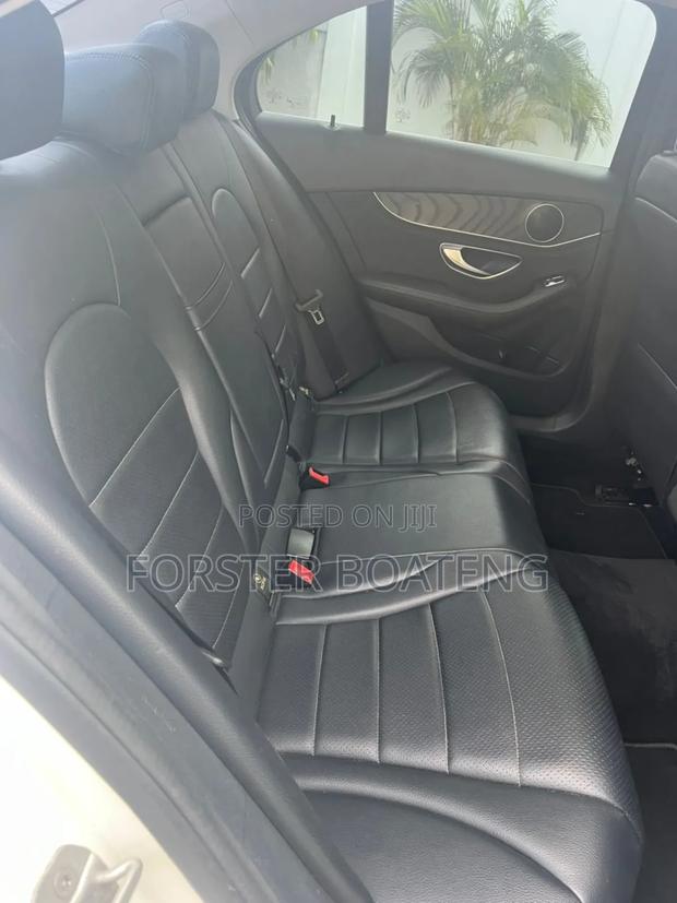 Mercedes-Benz C300 Sport 4Matic Sedan AWD (2.0L 4cyll 7A) 2016 White