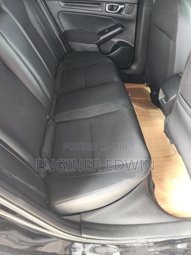 Honda Civic Sport CVT 2024 Black photo 5