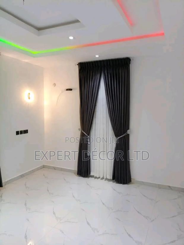 Consult With Us on Your Curtains Drapes for Quality Best Finishing photo 2