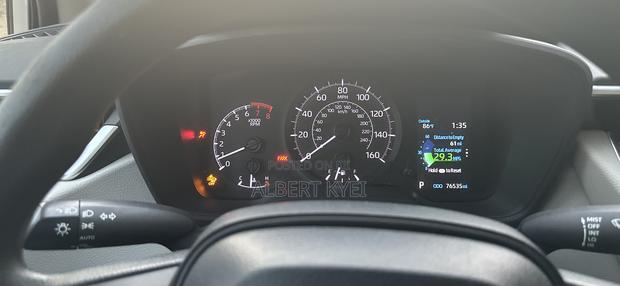 Toyota Corolla XLE 2020 Silver