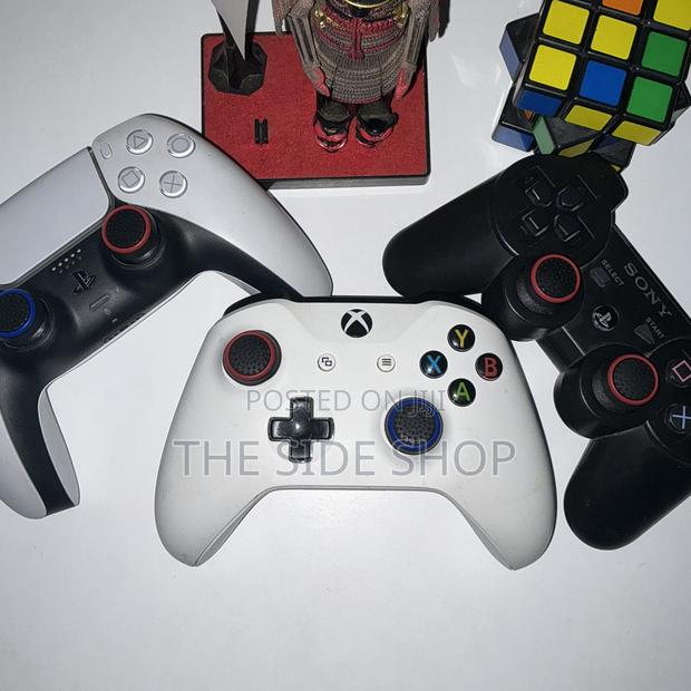 Thumbstick Grips Covers Rocker Caps (Xboxone,Ps5,Etc)