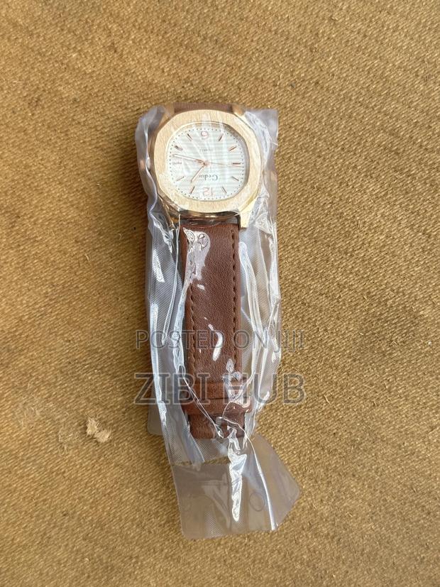 Unisex Leather Watch photo 3