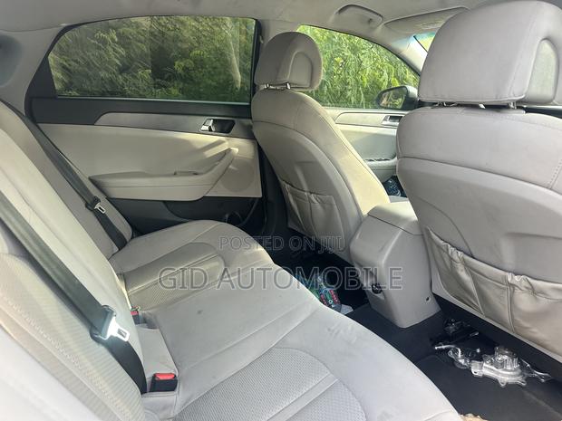 Hyundai Sonata 2016 Gray