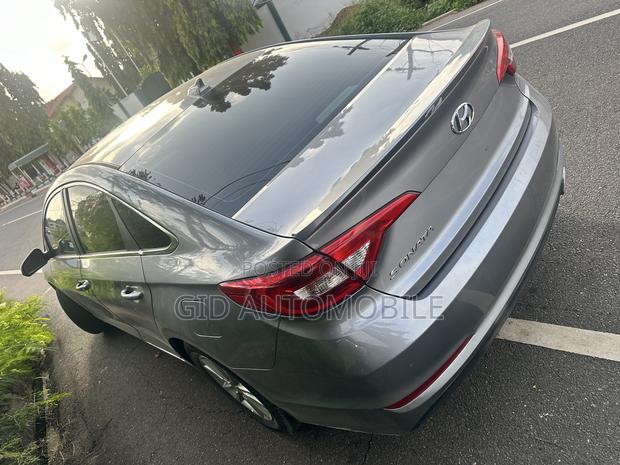 Hyundai Sonata 2016 Gray