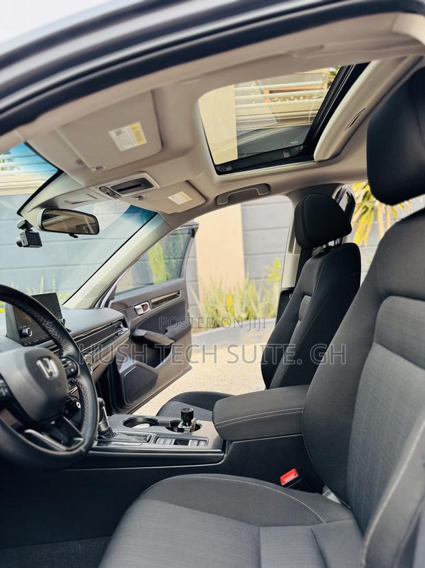 Honda Civic EX 2022 Gray photo 6