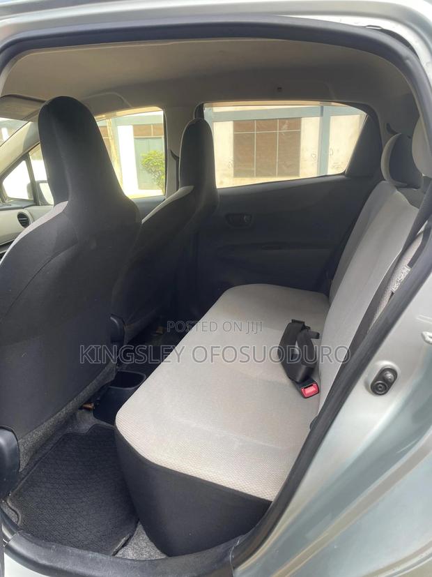 Toyota Vitz 2013 Gray
