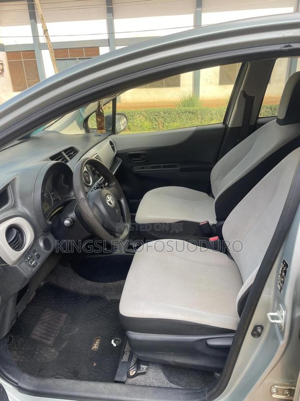 Toyota Vitz 2013 Gray