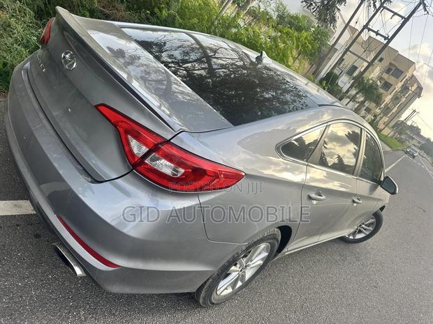 Hyundai Sonata 2016 Gray