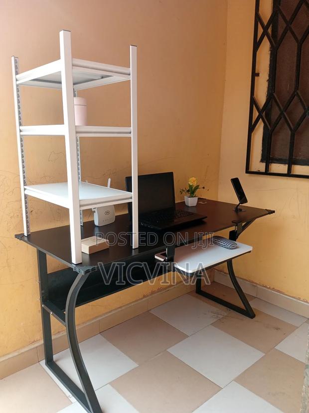 Office/Studio/Gaming Table photo 5