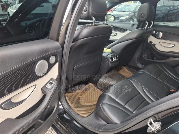 Mercedes-Benz C300 Luxury 4Matic Sedan AWD (2.0L 4cyl 7A) 2016 Black