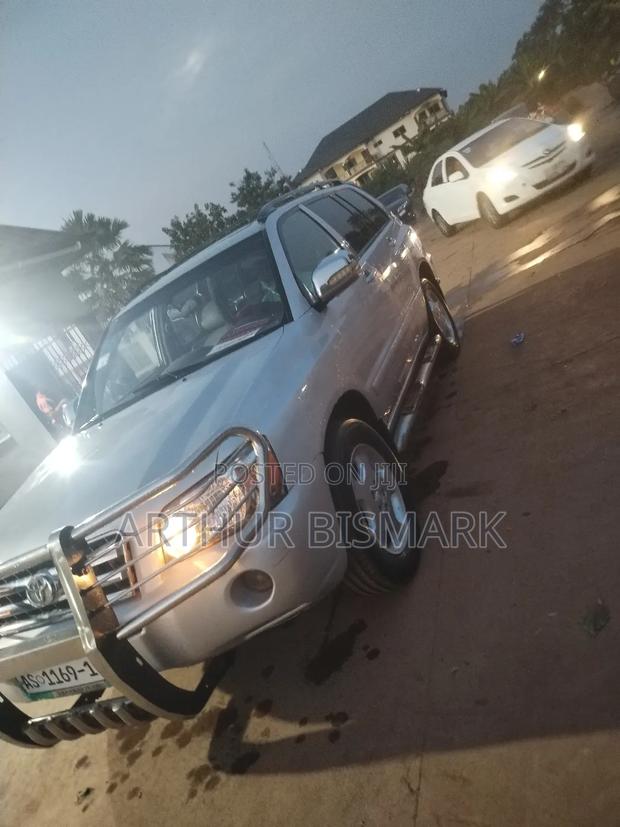 Toyota Highlander V6 2009 Silver