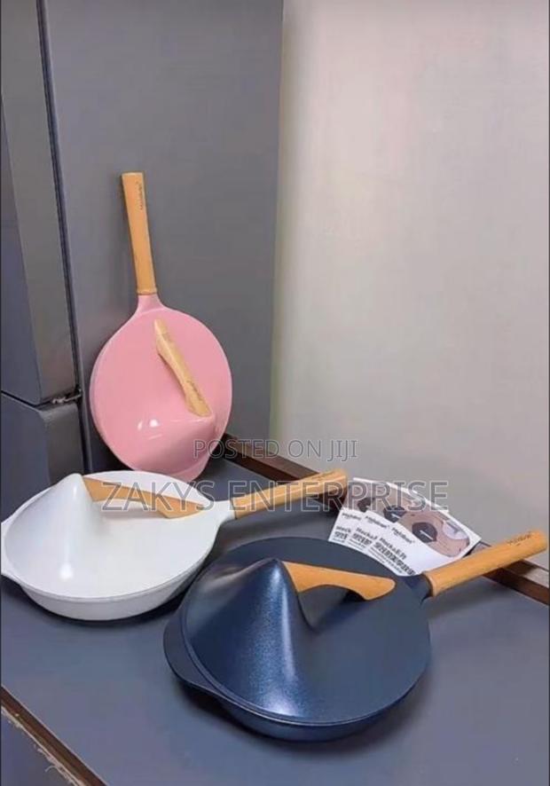 The Sweden Smooth Flat Fry Pan 26cm photo 3