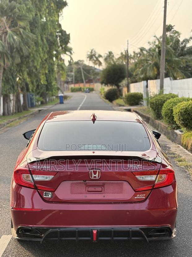 Honda Accord Touring 2.0T 2021