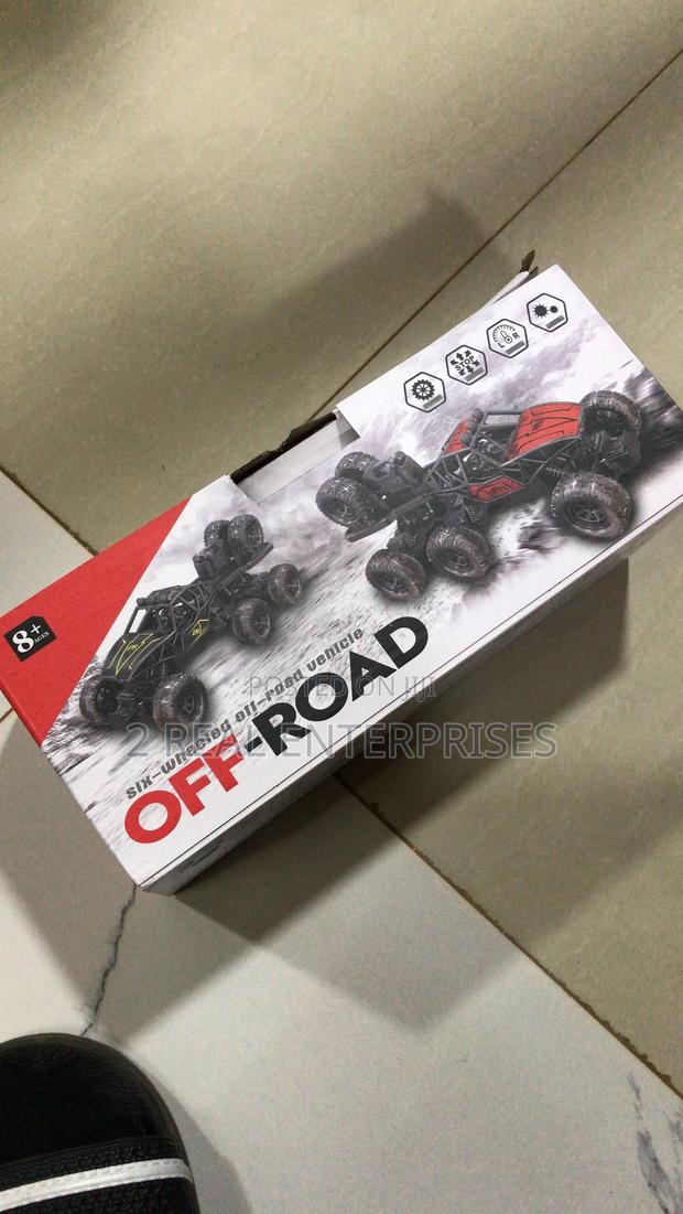 New Alloy 6 Wheel Off Road Remote Control Car Rechargeable Battery Uk photo 2