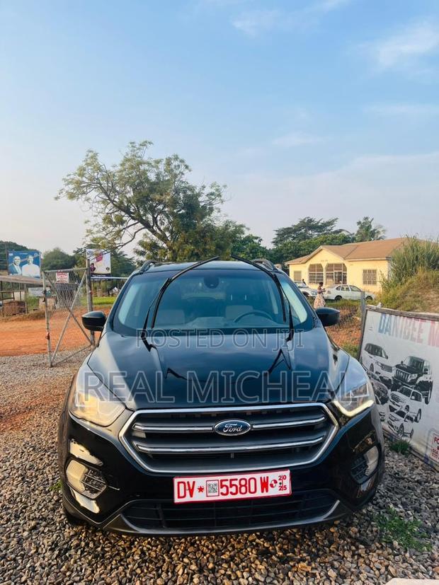 Ford Explorer Limited FWD 2019 Black