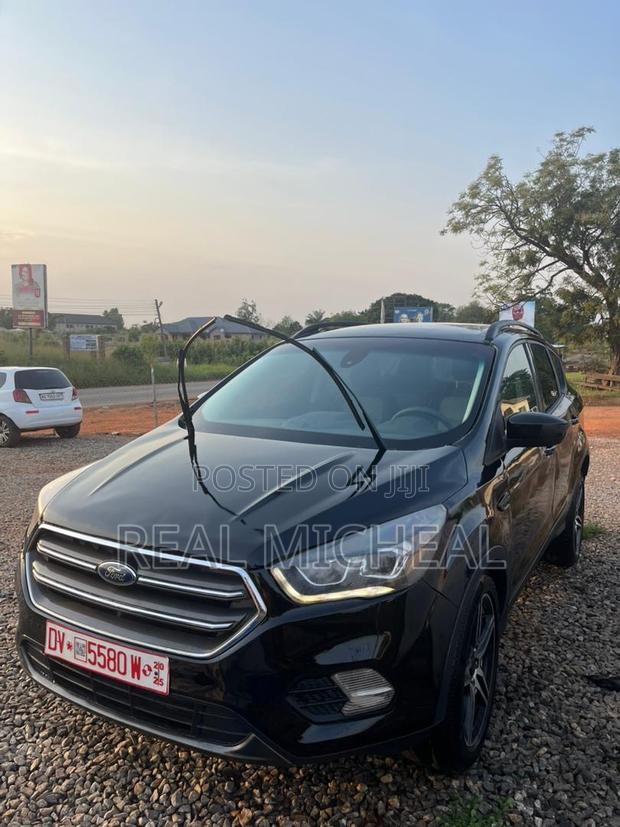 Ford Explorer Limited FWD 2019 Black