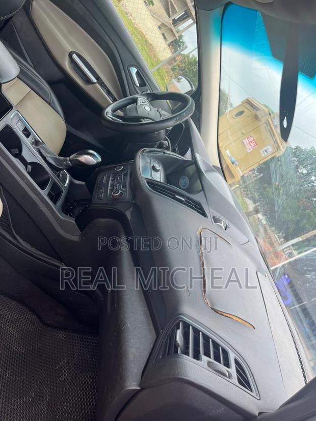 Ford Explorer Limited FWD 2019 Black