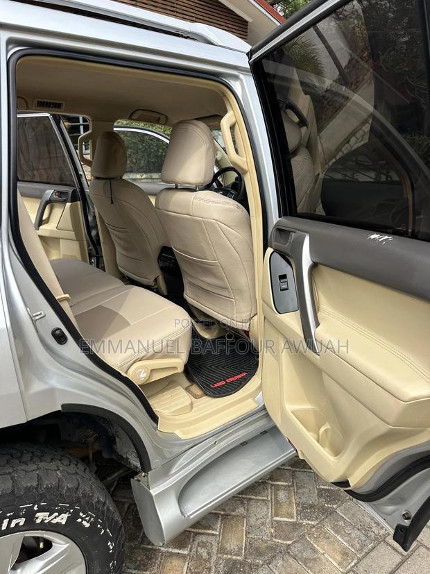 Toyota Land Cruiser Prado 3.0 D-4D (190 Hp) 7 seats 2015 Silver