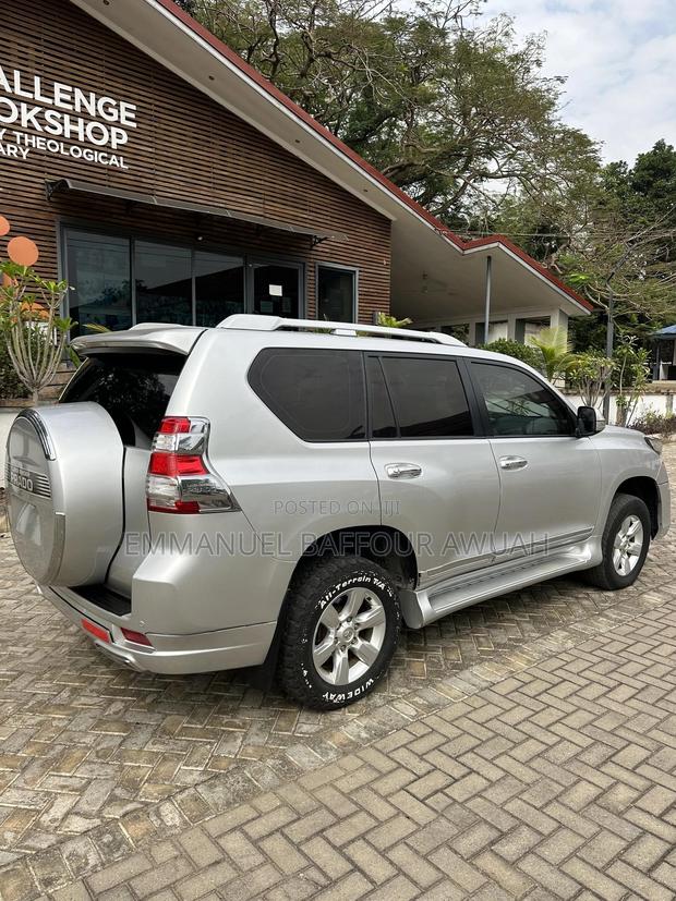 Toyota Land Cruiser Prado 3.0 D-4D (190 Hp) 7 seats 2015 Silver