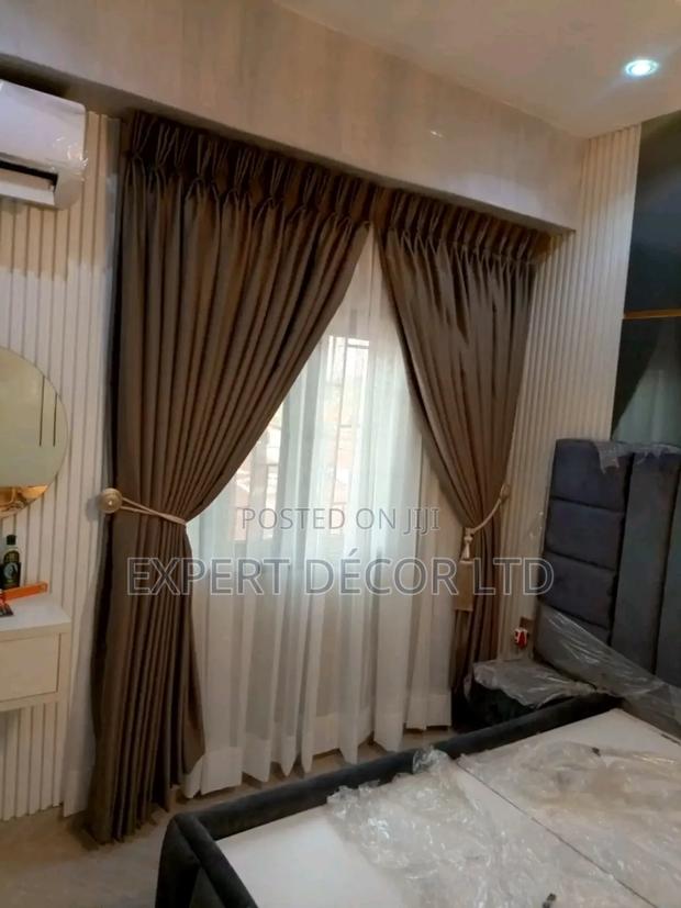 Classically Designed Curtains Drapes From Expert Décor photo 3
