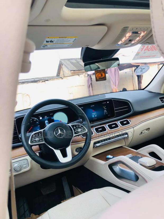 Mercedes-Benz GLE-Class GLE 350 4MATIC 2022 Silver photo 5