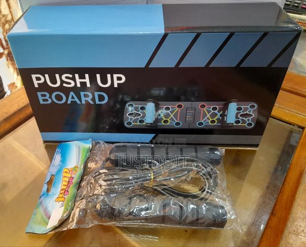Multifunctional Push Up Board With Skipping Rope Package. · Photo 2