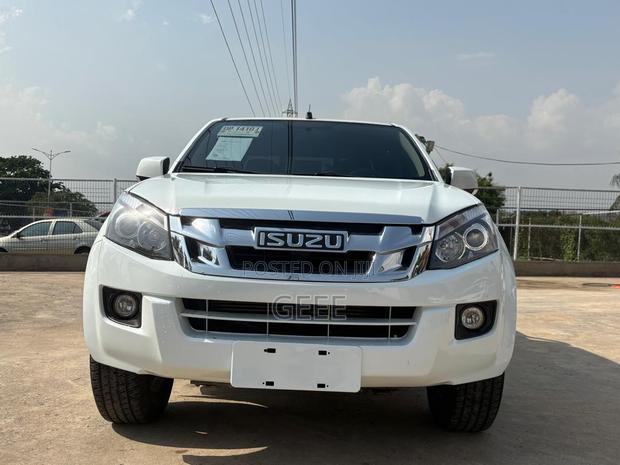 Isuzu D-MAX 2018 White