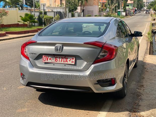 Honda Civic 2016 Silver