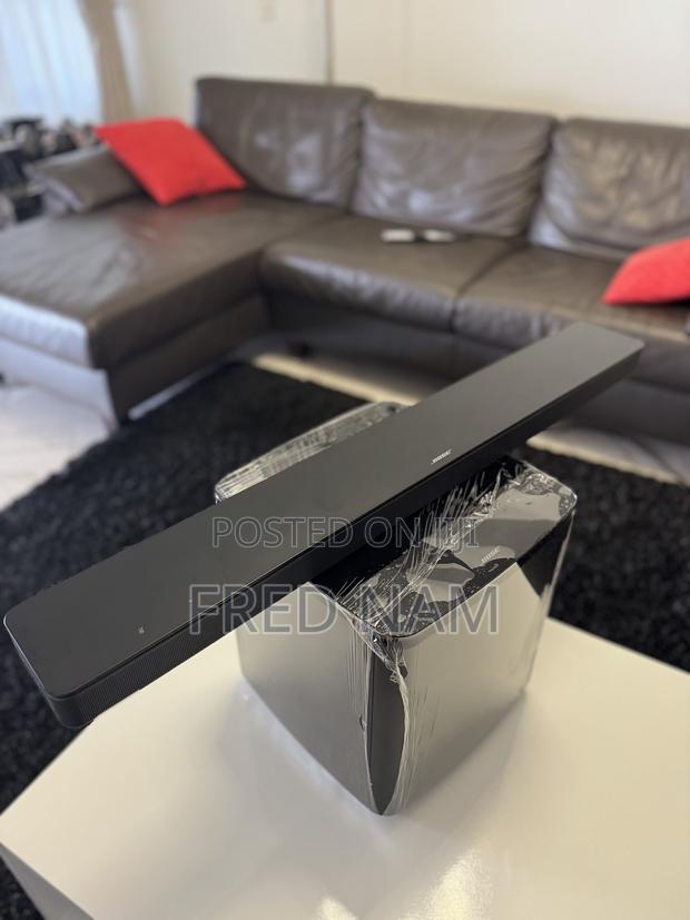 Bose Soundbar 500 Bose Subwoofer 300/700 · Photo 1