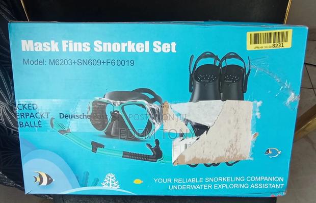 Mask Fins Snorkel Set for Adults photo 2
