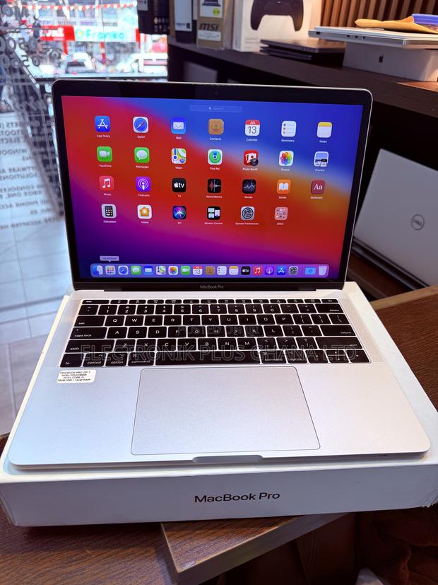Laptop Apple MacBook Pro 2017 16GB Intel Core i5 SSD 256GB photo 2