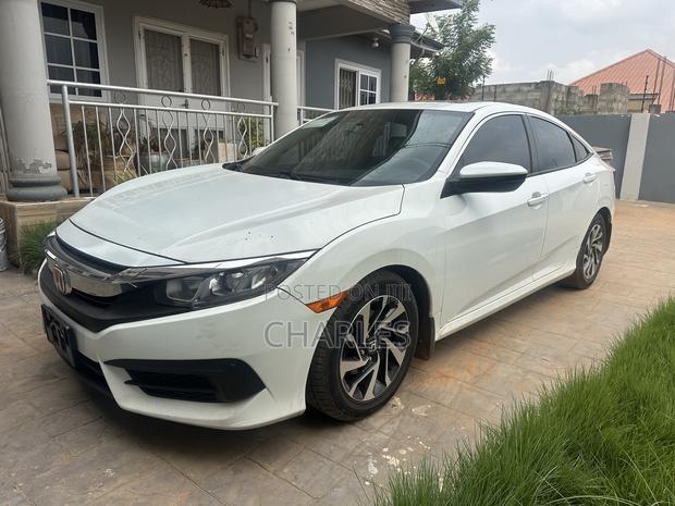 Honda Civic EX Sedan 2018 White