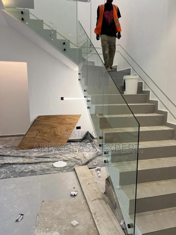 Glass Staircase photo 3