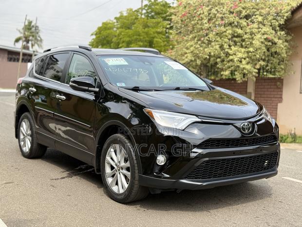 Toyota RAV4 Limited 4dr SUV (2.5L 4cyl 6A) 2018 Black