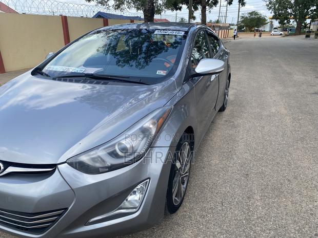 Hyundai Elantra SE 4dr Sedan (1.8L 4cyl 6A) 2014 Silver