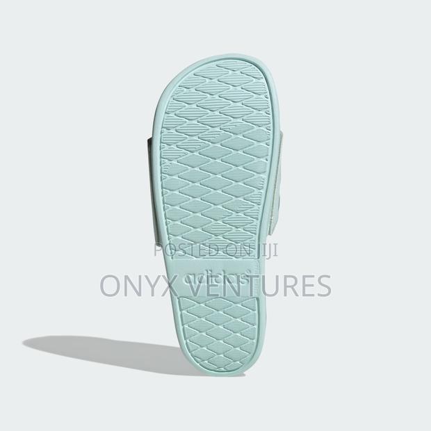 Adidas Slide Brand New