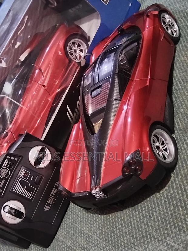Pagani Huayra photo 3