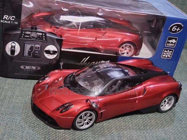 Pagani Huayra photo 4