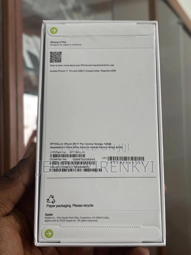 New Apple XR 128 GB Orange photo 3