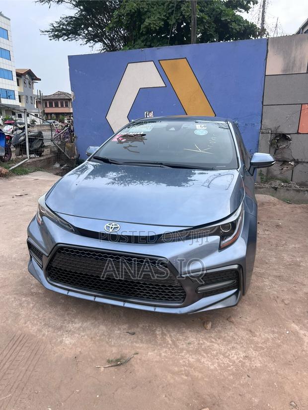 Toyota Corolla SE 2020 Gray