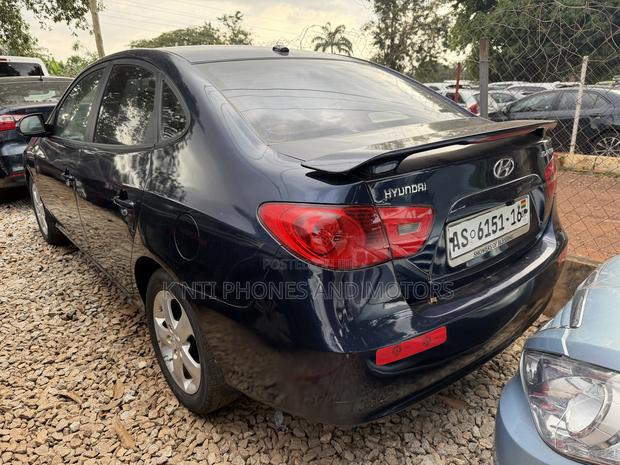 Hyundai Elantra Blue 2010 Blue