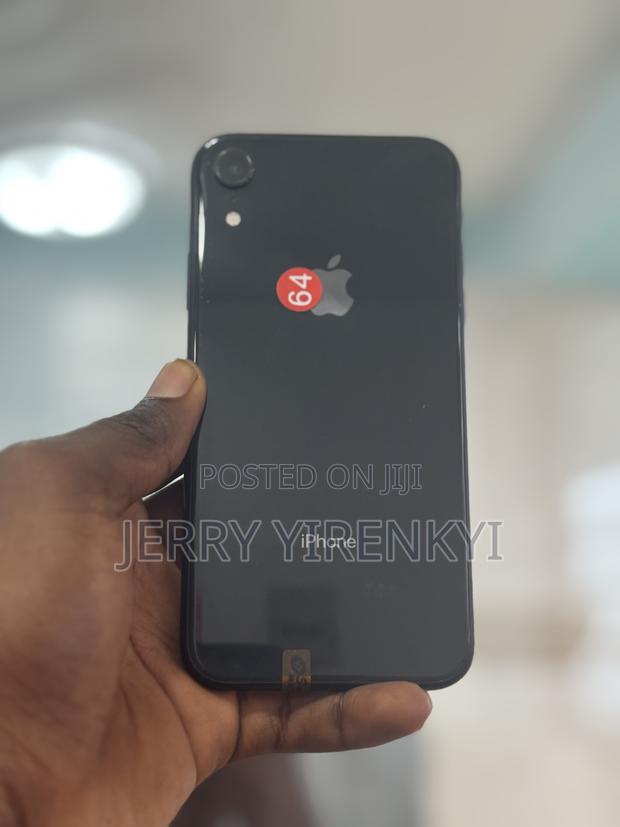 Apple iPhone XR 64 GB Black