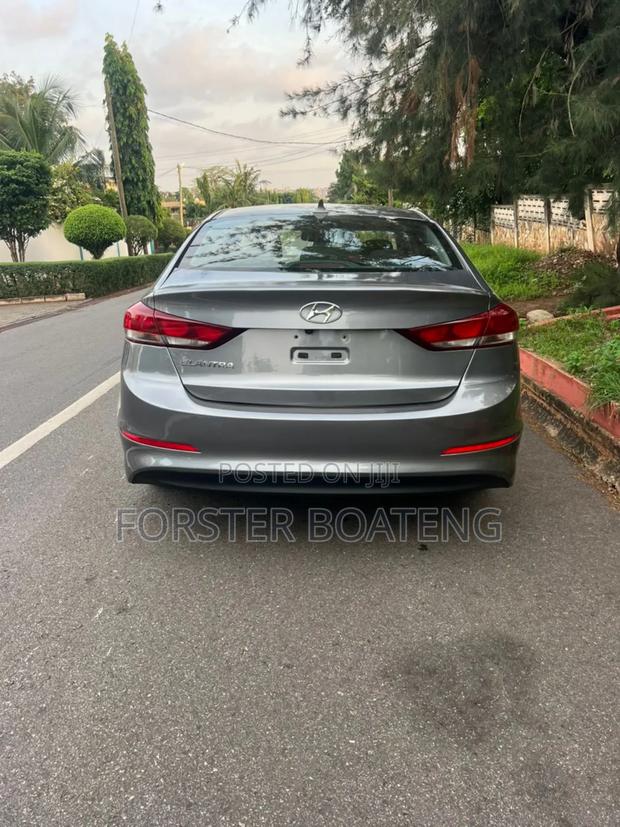 Hyundai Elantra SE 2018 Black