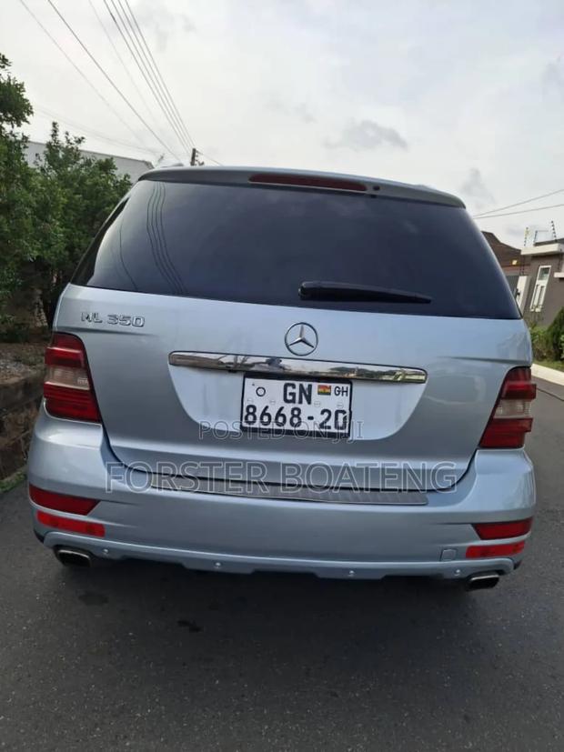 Mercedes-Benz M Class 2012 Silver