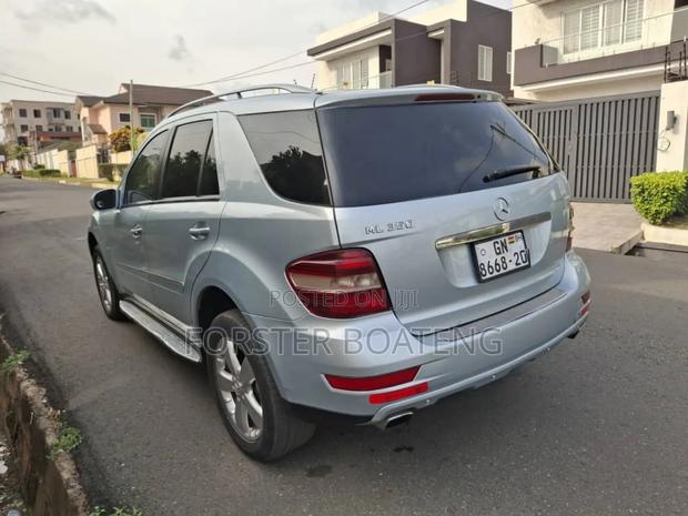 Mercedes-Benz M Class 2012 Silver